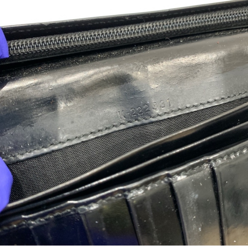 Ferragamo Gancini Long Wallet (Gently used) - Picture 9 of 15